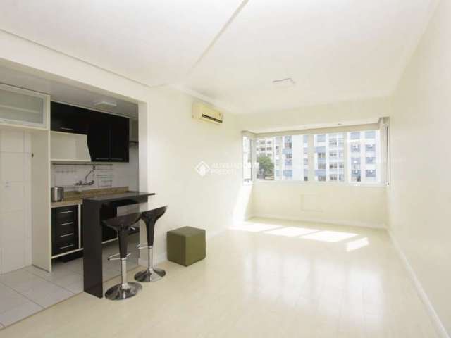 Apartamento com 2 quartos à venda na Avenida Loureiro da Silva, 1710, Cidade Baixa, Porto Alegre, 62 m2 por R$ 492.100
