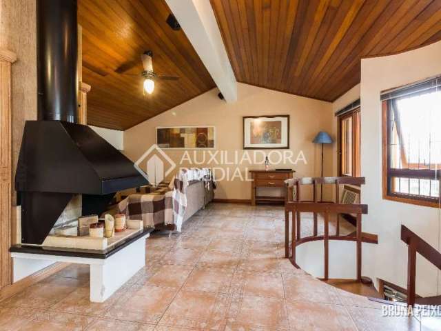 Casa em condomínio fechado com 3 quartos à venda na Rua Santa Vitória, 80, Tristeza, Porto Alegre, 232 m2 por R$ 695.000