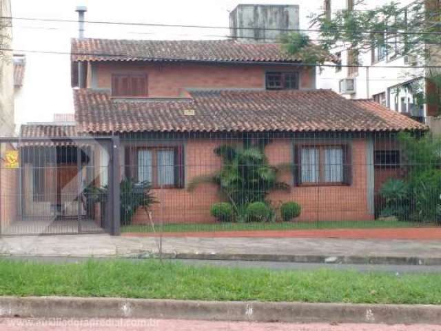 Casa em condomínio fechado com 3 quartos à venda na Rua Dona Adda Mascarenhas de Moraes, 877, Jardim Itu Sabará, Porto Alegre, 303 m2 por R$ 750.000