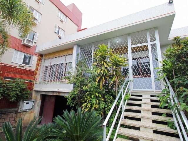 Casa com 4 quartos à venda na Avenida Benno Mentz, 529, Vila Ipiranga, Porto Alegre, 290 m2 por R$ 1.995.000
