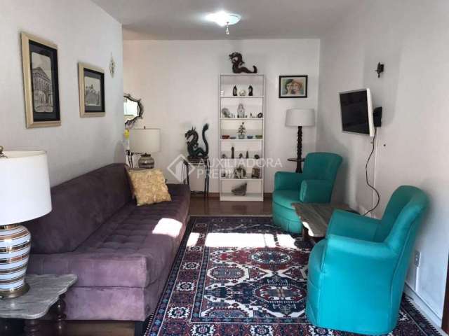 Apartamento com 3 quartos à venda na Rua Sepé Tiaraju, 1133, Medianeira, Porto Alegre, 131 m2 por R$ 425.000
