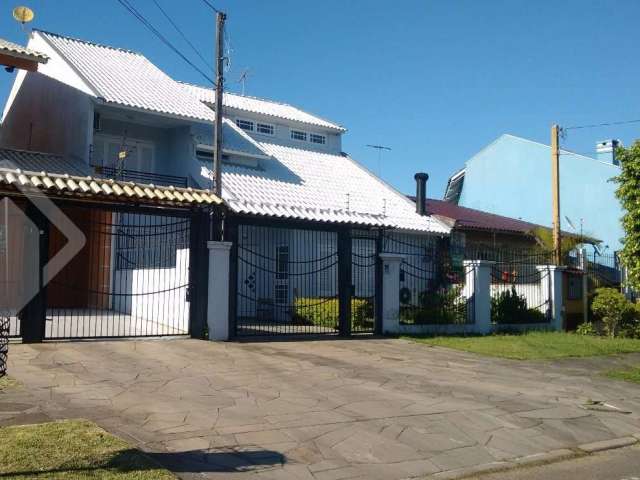 Casa com 4 quartos à venda na Rua Maria Elaine Wotter, 75, Rubem Berta, Porto Alegre, 315 m2 por R$ 800.000