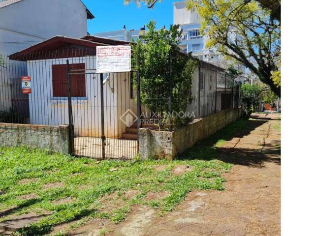 Terreno à venda na Rua Santa Cruz, 122, Santa Tereza, Porto Alegre, 217 m2 por R$ 210.000