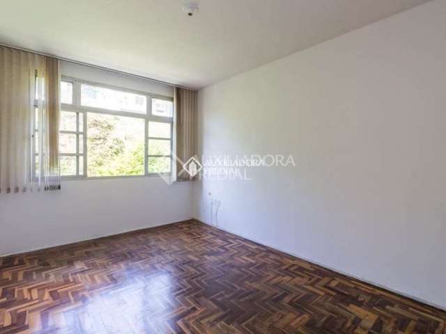 Apartamento com 2 quartos à venda na Rua Eurico Lara, 185, Medianeira, Porto Alegre, 71 m2 por R$ 220.000