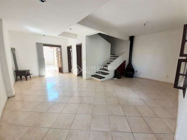 Casa com 3 quartos à venda na Rua dos Guenoas, 1235, Guarujá, Porto Alegre, 153 m2 por R$ 428.000