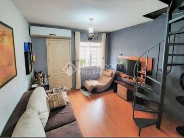 Casa em condomínio fechado com 3 quartos à venda na Avenida João Antônio Silveira, 1015, Restinga, Porto Alegre, 95 m2 por R$ 210.000