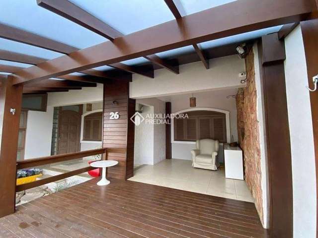 Casa em condomínio fechado com 3 quartos à venda na SUICA, 26, Petrópolis, Novo Hamburgo, 162 m2 por R$ 599.000