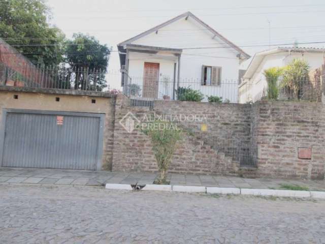 Casa com 3 quartos à venda na Rua Felipe Bernd, 44, Rio Branco, Novo Hamburgo, 138 m2 por R$ 385.000