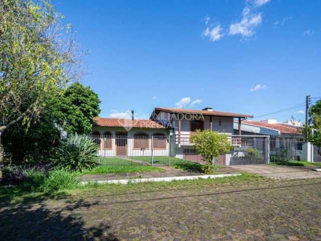 Casa com 4 quartos à venda na Rua Prudente de Moraes, 533, Guarani, Novo Hamburgo, 267 m2 por R$ 790.000