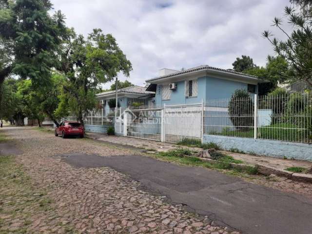 Casa com 3 quartos à venda na Rua Álvaro Vieira Guimarães, 240, Sarandi, Porto Alegre, 650 m2 por R$ 2.500.000