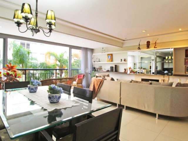 Apartamento com 3 quartos à venda na Avenida Túlio de Rose, 330, Passo da Areia, Porto Alegre, 163 m2 por R$ 2.850.000
