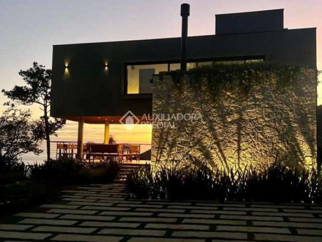 Casa com 3 quartos à venda na Municipal Grp - 110, 120, Praia da Silveira, Garopaba, 197 m2 por R$ 4.500.000