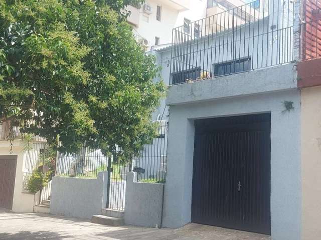 Casa com 2 quartos à venda na Rua Sinimbú, 101, Petrópolis, Porto Alegre, 160 m2 por R$ 1.500.000