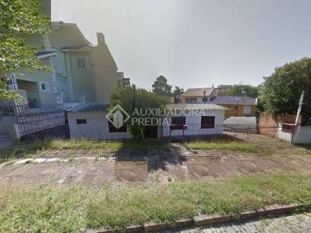 Terreno em condomínio fechado à venda na Rua Araponga, 77, Chácara das Pedras, Porto Alegre, 312 m2 por R$ 580.000