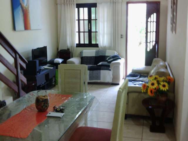 Casa 3 quartos a venda em Itaipuaçu Marica com 2 banheiros 3 vagas com 110m²