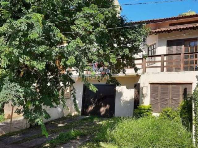 Casa com 3 quartos à venda na Avenida Doutor Francisco Roberto Dall Igna, 320, Espírito Santo, Porto Alegre, 196 m2 por R$ 650.000