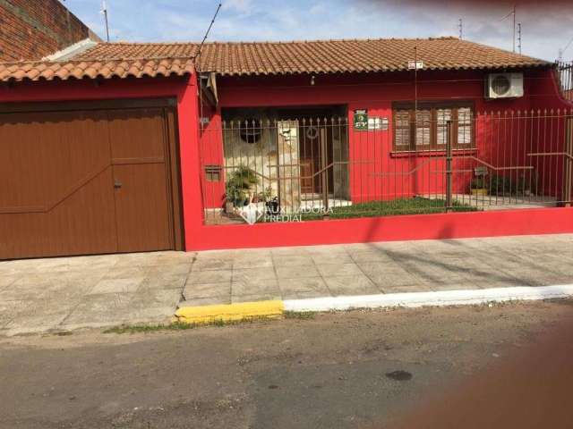 Casa com 4 quartos à venda na Rua João Pessoa, 74, Scharlau, São Leopoldo, 189 m2 por R$ 450.000
