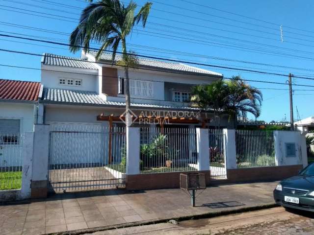 Casa com 4 quartos à venda na Rua Pery Luiz de Freitas, 137, Scharlau, São Leopoldo, 288 m2 por R$ 910.000