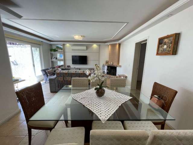 Casa em condomínio fechado com 4 quartos à venda na Rua Adelino Ferraz, 223, São José, São Leopoldo, 175 m2 por R$ 850.000