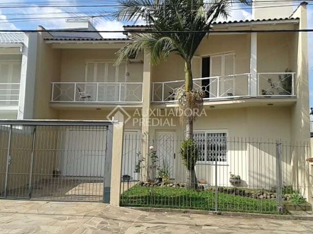 Casa com 4 quartos à venda na Rua Luiz Bernardo da Silva, 439, Pinheiro, São Leopoldo, 249 m2 por R$ 636.000