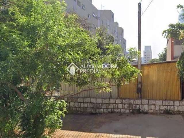 Terreno em condomínio fechado à venda na Rua Honório Silveira Dias, 920, São João, Porto Alegre, 995 m2 por R$ 2.660.000