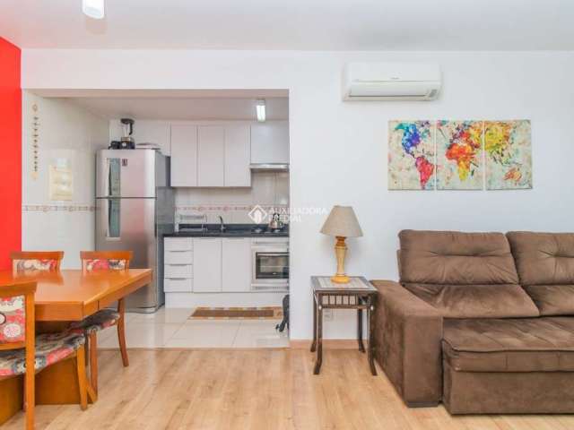 Apartamento com 2 quartos à venda na Rua Doutor Malheiros, 101, Santo Antônio, Porto Alegre, 51 m2 por R$ 345.000