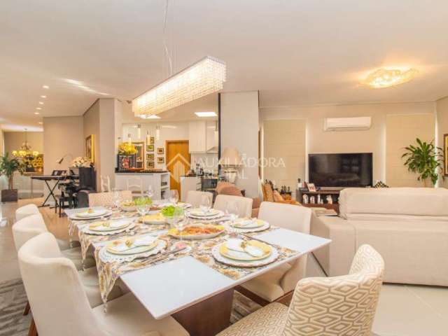 Casa em condomínio fechado com 4 quartos à venda na Rua Carlos Huber, 590, Três Figueiras, Porto Alegre, 515 m2 por R$ 4.500.000