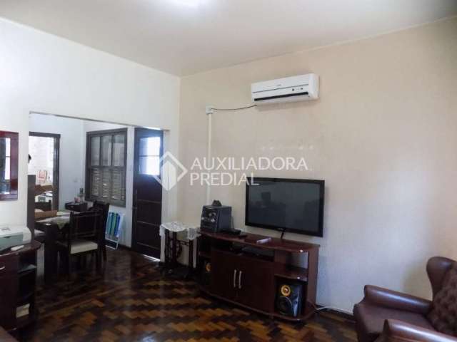 Casa em condomínio fechado com 3 quartos à venda na Rua São Manoel, 164, Rio Branco, Porto Alegre, 118 m2 por R$ 980.000