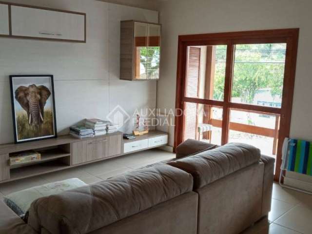 Casa com 3 quartos à venda na Rua Landel de Moura, 2270, Tristeza, Porto Alegre, 61 m2 por R$ 748.000