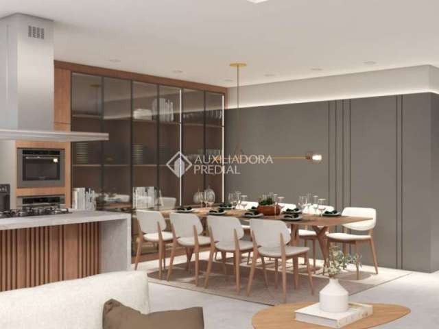 Casa em condomínio fechado com 3 quartos à venda na JUCA BATISTA, 8000, Belém Velho, Porto Alegre, 310 m2 por R$ 2.750.000