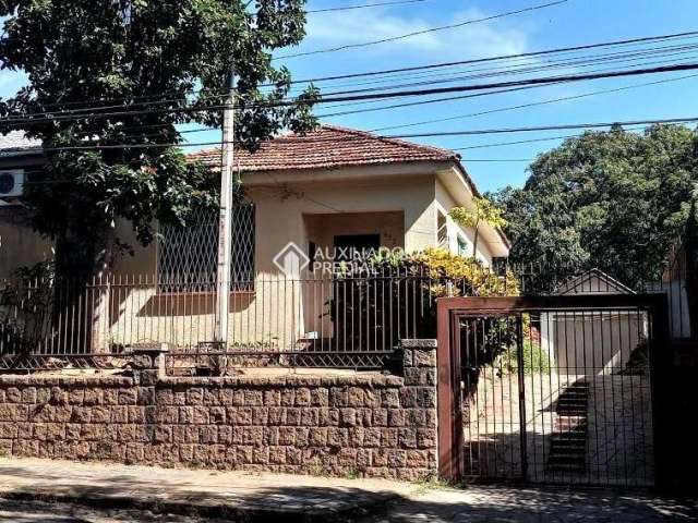 Casa com 3 quartos à venda na Rua Dona Paulina, 423, Tristeza, Porto Alegre, 150 m2 por R$ 560.000