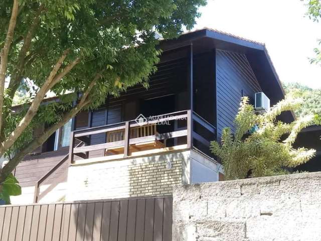 Casa com 2 quartos à venda na Servidão Batuel Cunha Neto, 280, Rio Tavares, Florianópolis, 98 m2 por R$ 690.000
