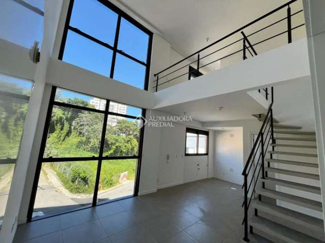 Apartamento com 1 quarto à venda na Rua Nilo Cordeiro Dutra, 120, Carvoeira, Florianópolis, 41 m2 por R$ 600.000