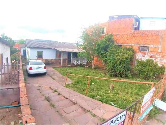 Casa com 2 quartos à venda na Rua Eugênio Mussoi, 5, Urlândia, Santa Maria, 50 m2 por R$ 160.000