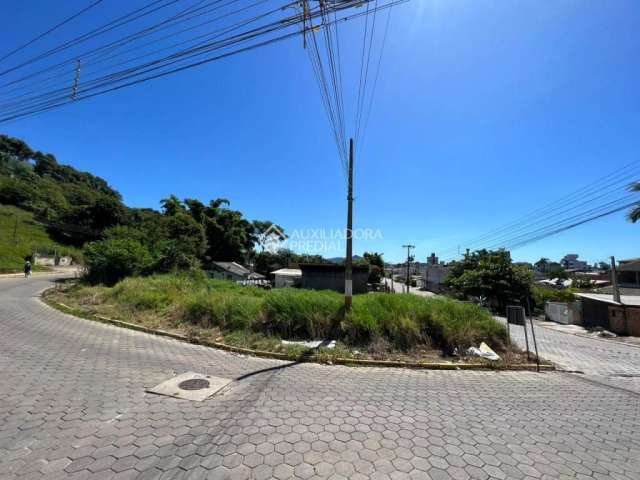 Terreno à venda na Rua Agenor de Borba, 270, Areias, Camboriú, 380 m2 por R$ 590.000