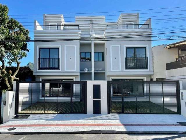 Casa com 3 quartos à venda na Rua 2070, 890, Centro, Balneário Camboriú, 205 m2 por R$ 2.300.000
