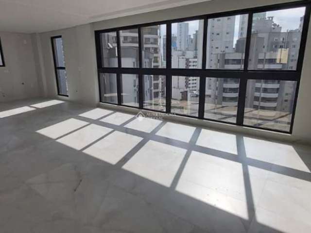 Apartamento com 3 quartos à venda na Avenida 3ª Avenida, 101, Centro, Balneário Camboriú, 111 m2 por R$ 2.881.994