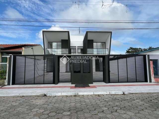 Casa com 3 quartos à venda na LAUSIMAR LAUS, 58, Cordeiros, Itajaí, 131 m2 por R$ 850.000