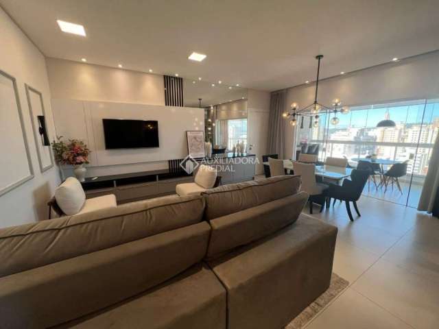 Apartamento com 4 quartos à venda na Rua 250, 496, Meia Praia, Itapema, 136 m2 por R$ 2.080.000
