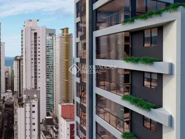 Apartamento com 3 quartos à venda na Rua 3250, 365, Centro, Balneário Camboriú, 125 m2 por R$ 2.300.000
