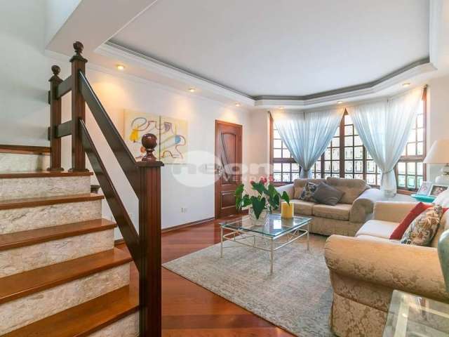 Casa com 4 quartos à venda na Rua Marisa Prado, 47, Nova Petrópolis, São Bernardo do Campo, 253 m2 por R$ 1.150.000