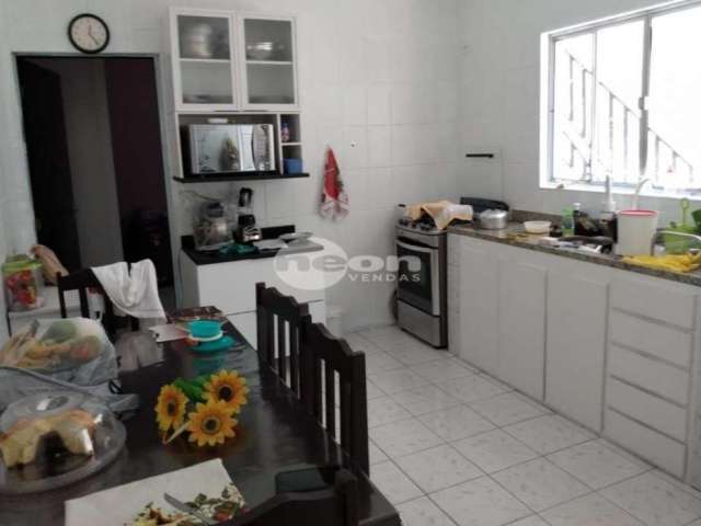 Casa em condomínio fechado com 5 quartos à venda na Avenida Professor Luiz Inácio de Anhaia Melo, 2521, Vila Homero Thon, Santo André, 250 m2 por R$ 530.000