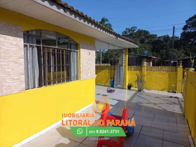 Casa à venda no bairro Inajá - Matinhos/PR