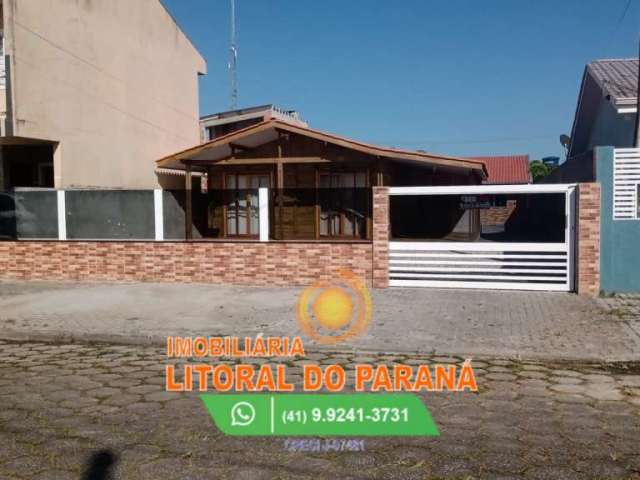Casa à venda no bairro Shangri-la - Pontal do Paraná/PR