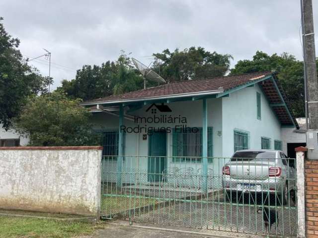 Casa à venda no bairro Da Vila da Glória - São Francisco do Sul/SC