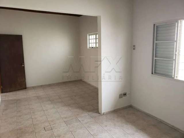Casa com 3 quartos para alugar na Rua Padre João, Vila Santa Tereza, Bauru, 173 m2 por R$ 3.150
