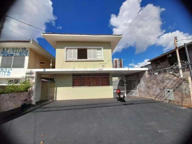 Casa com 4 quartos para alugar na Rua Antônio Alves, Centro, Bauru, 240 m2 por R$ 4.900