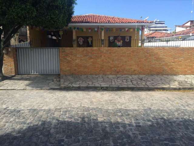 Casa com 3 dormitórios à venda, 119 m² por R$ 450.000,00 - José Américo de Almeida - João Pessoa/PB