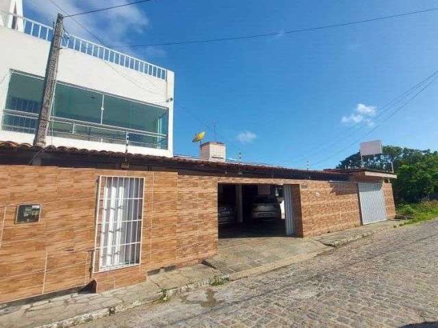 Casa com 4 dormitórios à venda, 200 m² por R$ 1.200.000 - Monte Castelo - Cabedelo/PB