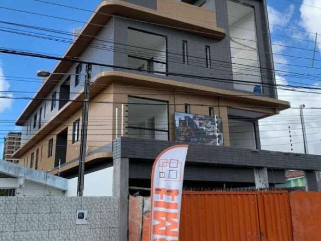 Apartamento com 3 dormitórios à venda por R$ 384.000,00 - Bancários - João Pessoa/PB
